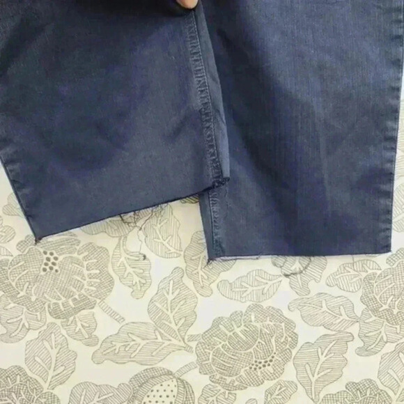 NEW Joe's The Jane High Rise Straight Crop Navy Chino Pants Size 31 Raw hem - Picture 3 of 8